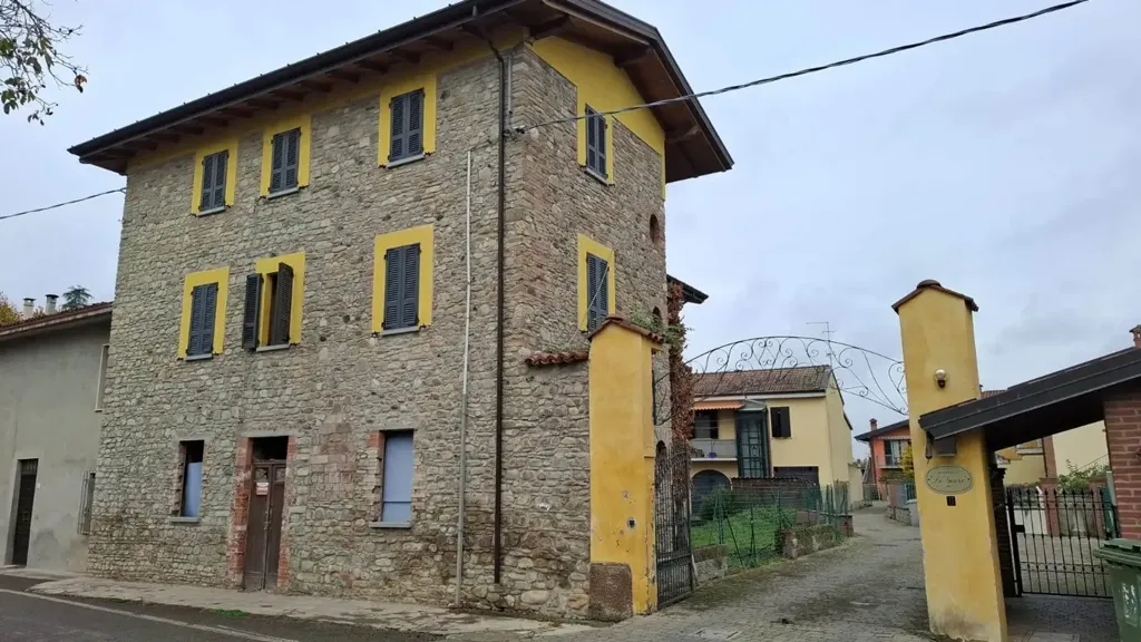 Välivaade - Terrace Flat in Rustic Style, Vigolzone
