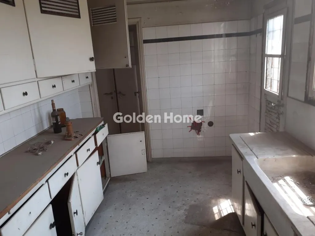 Cuisine - Apartment with Panoramic View in Maroussi