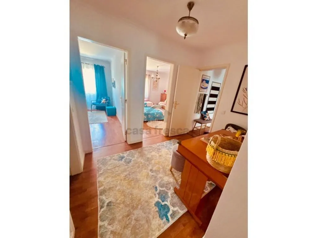 Esik - Luxury Flat with Two Halls in Almada