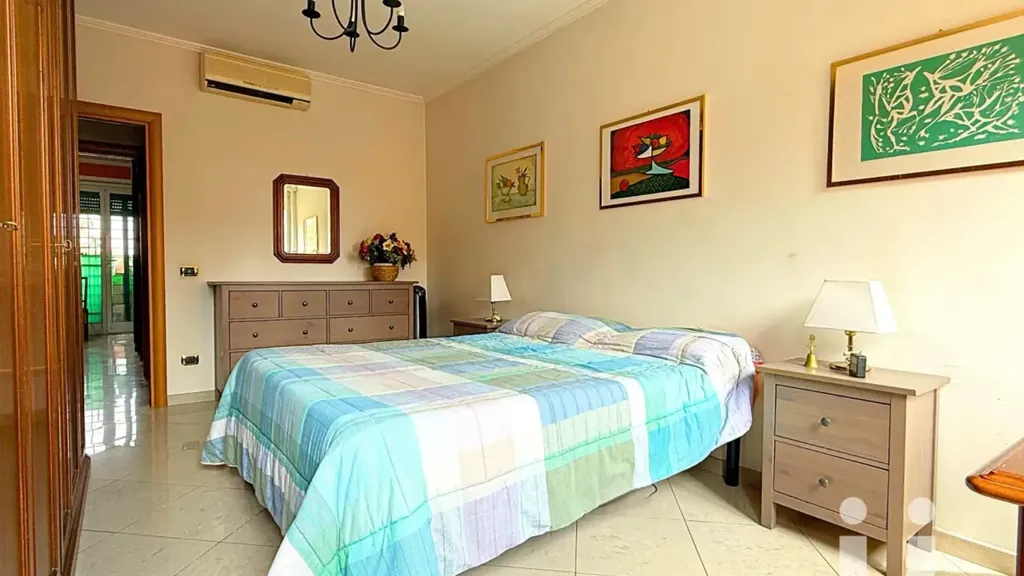 Bedrooms - 3-Bedroom Apartment with Balcony in Conca d'Oro, Rome