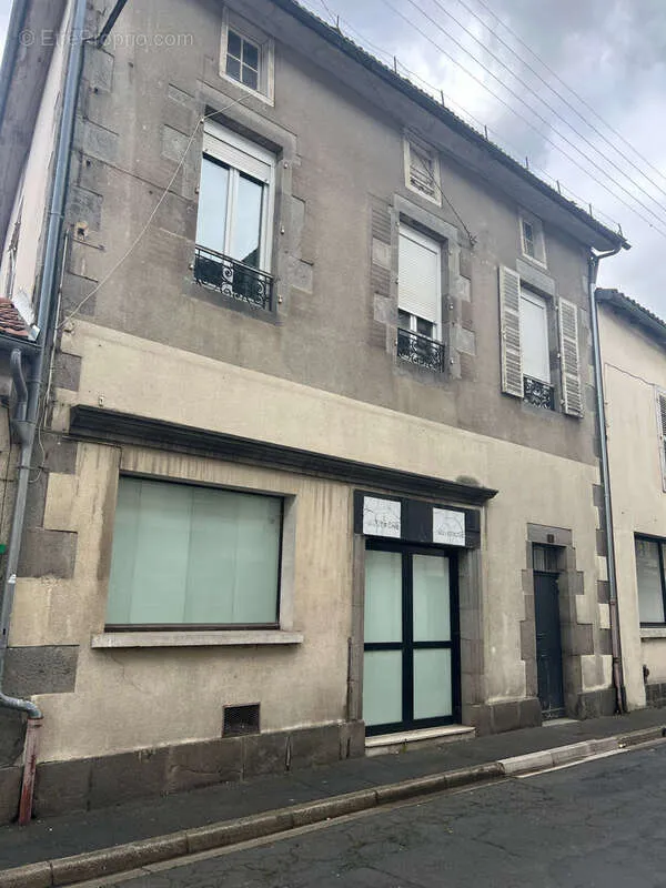 Esterno - Characterful City Centre Building in Vibrant Area