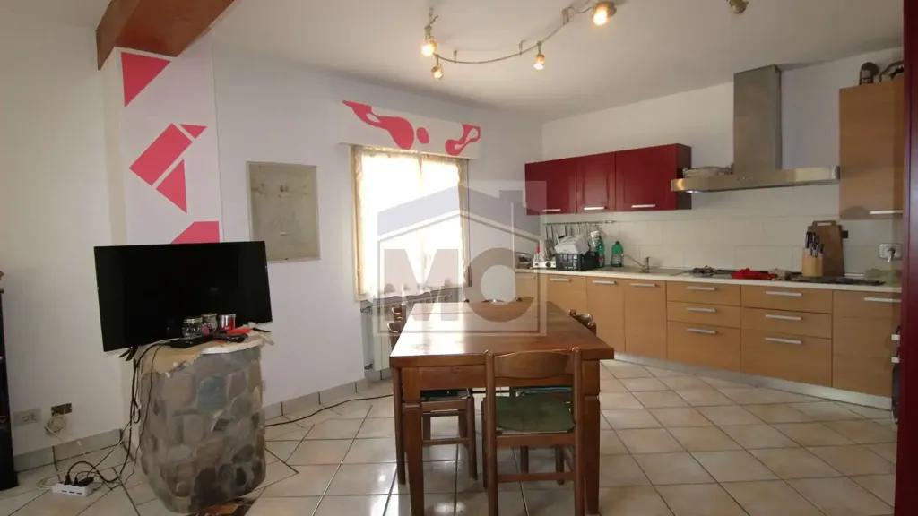 Cucina - Maisonette with Balcony in Viano