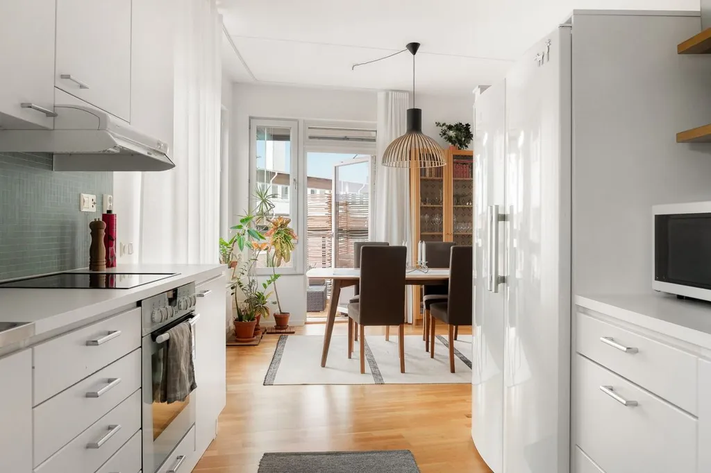 Köök - Modern Apartment with Waterfront Proximity in Saltsjöqvarn
