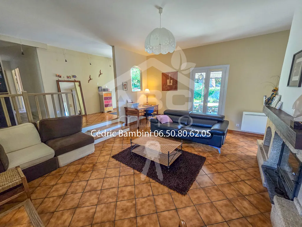 Elutuba - Detached House with Pool in La Destrousse