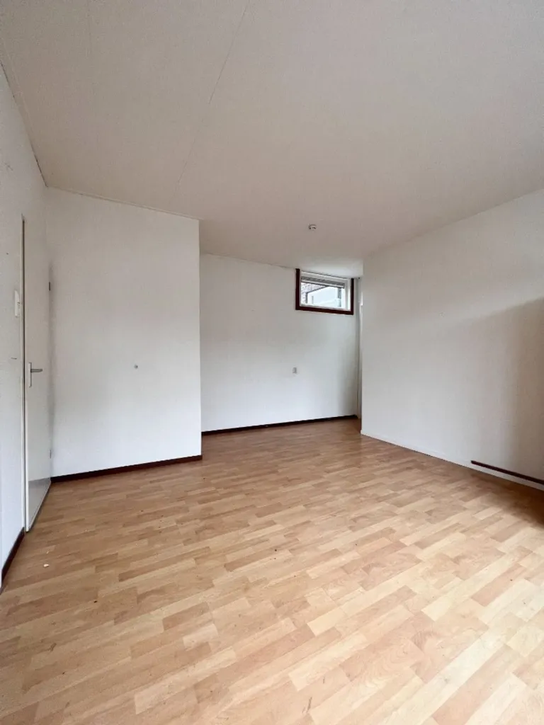 Pièces - Student-Friendly Apartment with Balcony in Rotterdam
