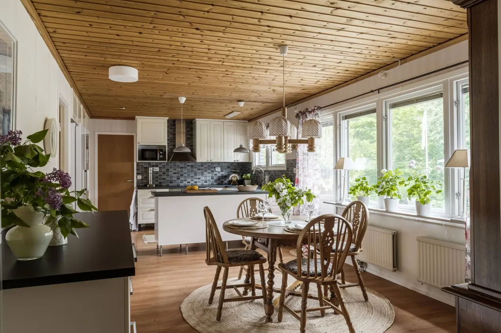 Maison 6 pièces à Örebro kommun