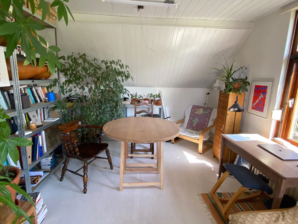 Bureau - Studio in Landhouse near Eindhoven Centre