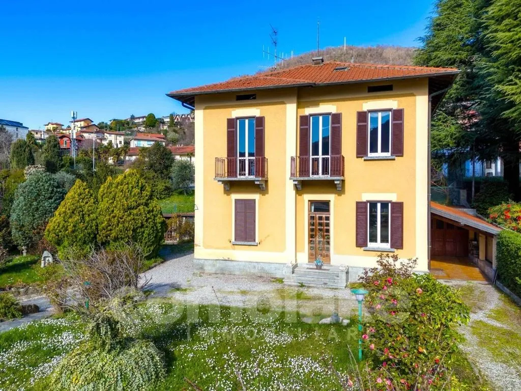 Välivaade - Classic Villa with Garden in Cernobbio