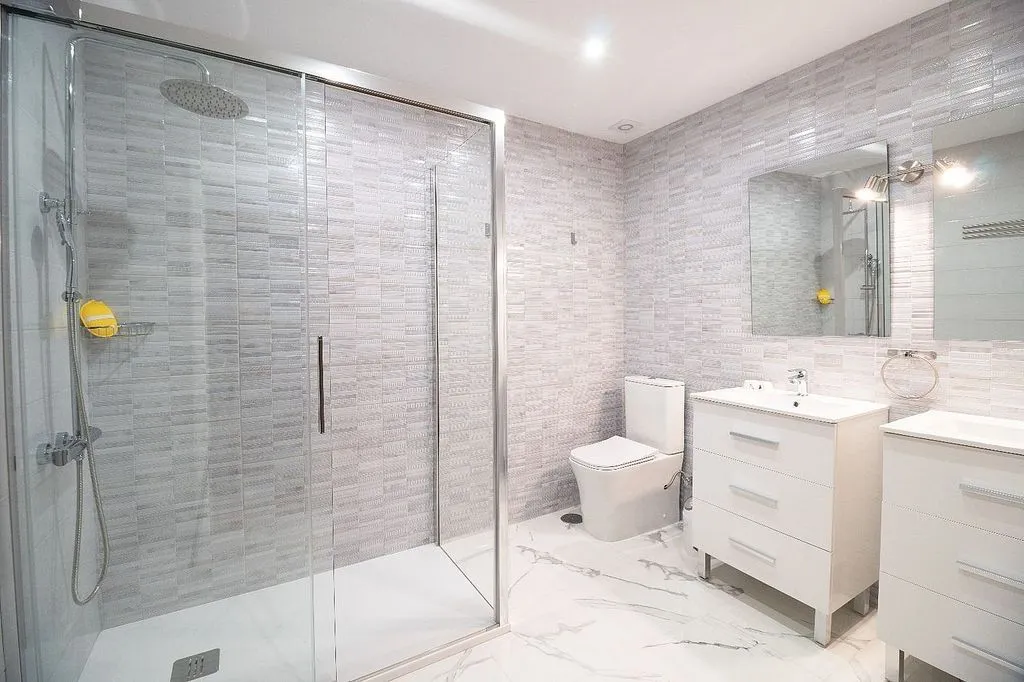 Bagni - T2 Flat with Terrace in Chayofa