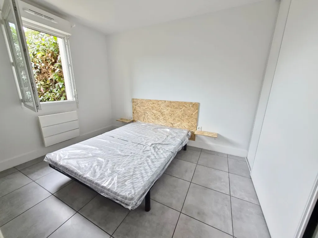 Bedrooms - 2-Bedroom Apartment with Garden in Daux