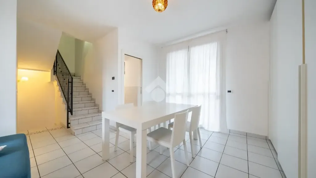 Salle à manger - Villa with Private Garden in Quattro Castella