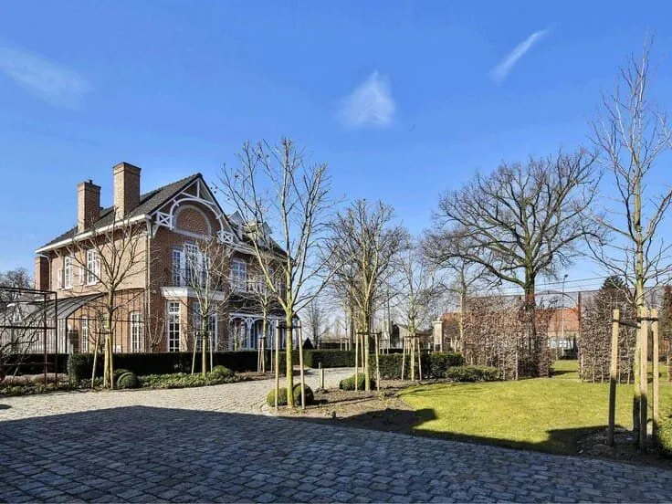 Välivaade - Eclectic Villa with Terrace in Weelde