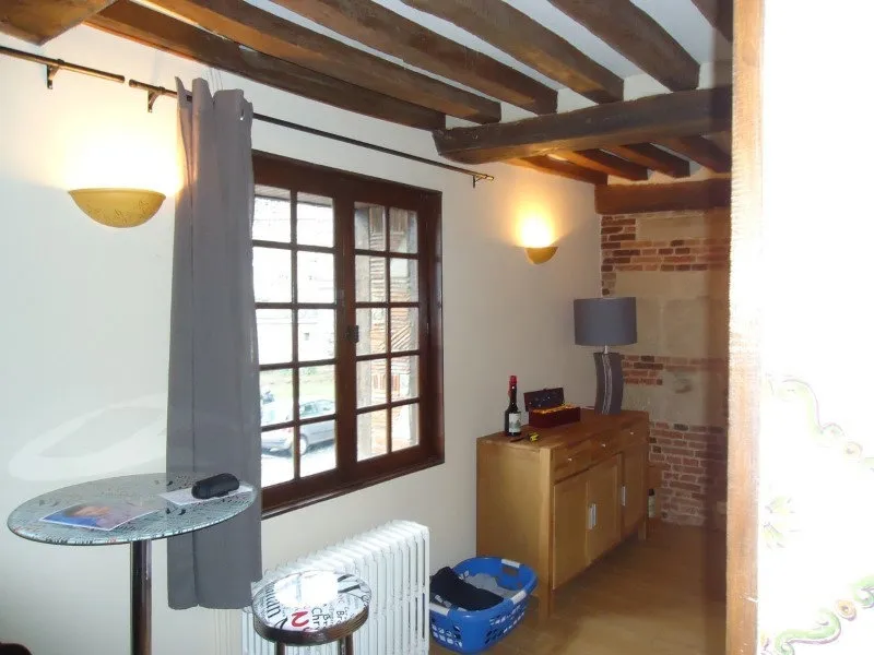 Soggiorno - Meubled Studio in City Centre