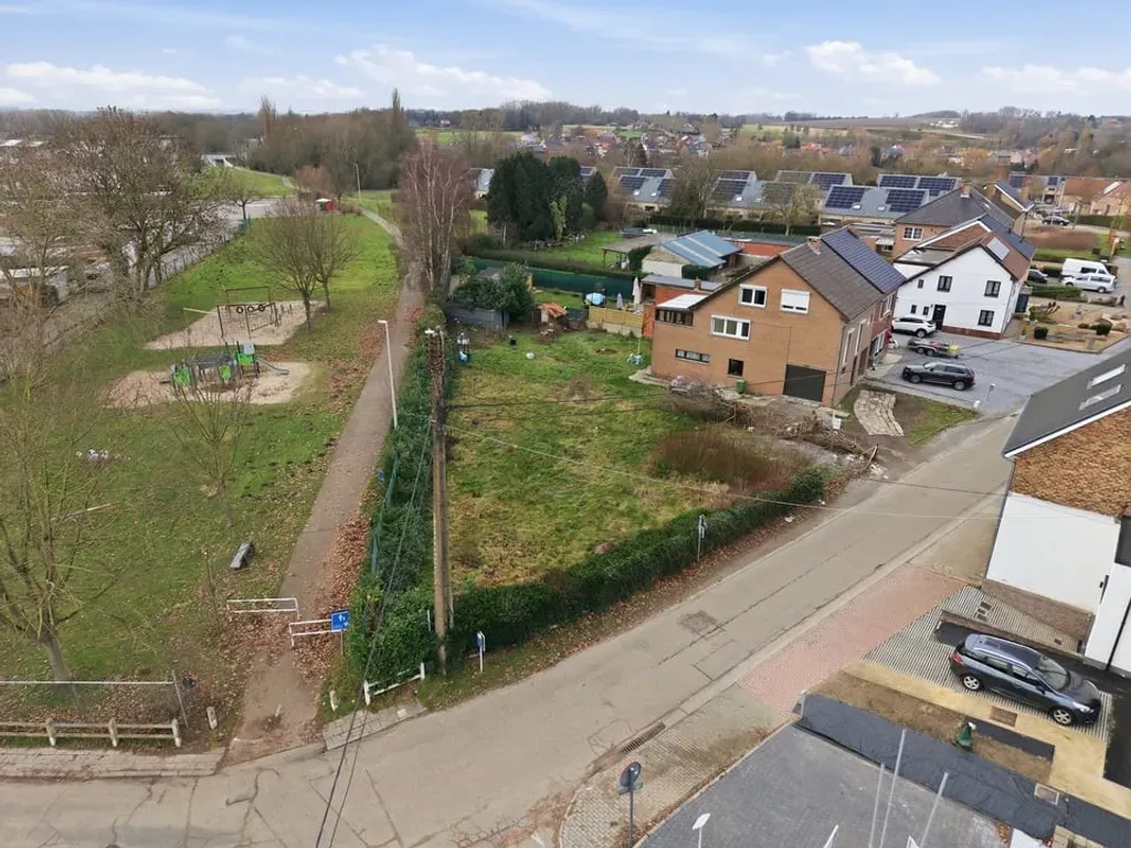 Õhuvaade - Open Building Plot with Natural Setting in Tongeren