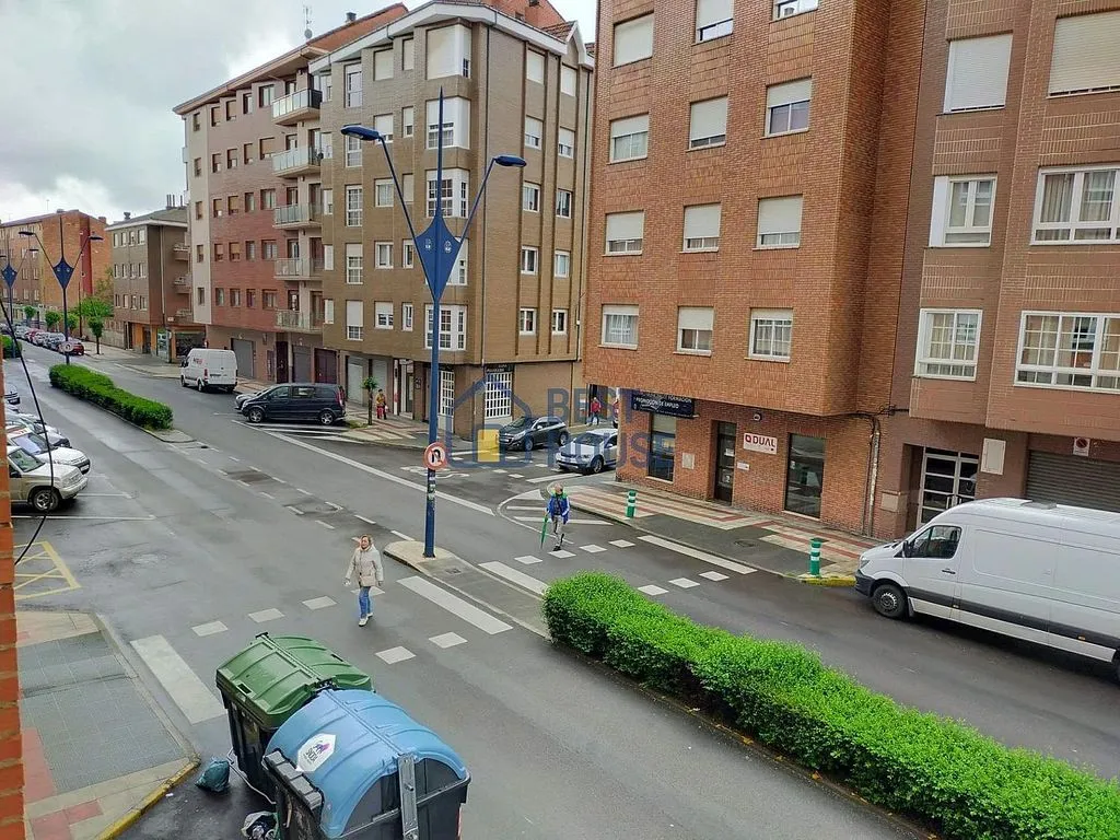 Extérieur - Apartment with Terrace in León's District 7