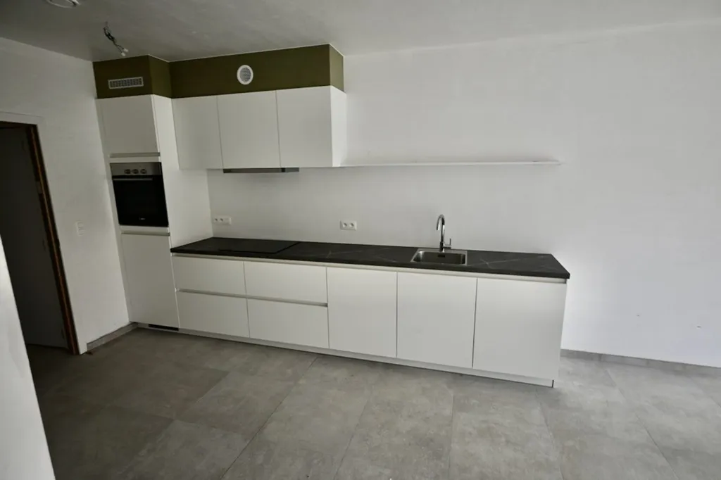 Cuisine - Appartement Neuf avec Jardin et Ascenseur à Proximité