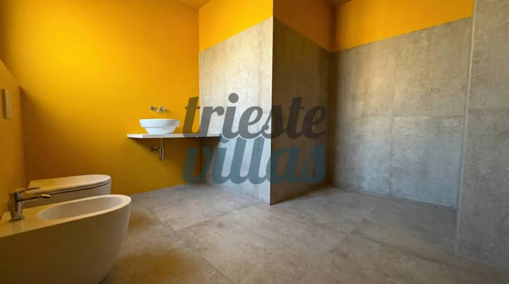 Bagni - Duplex Apartment with Sea View in Trieste