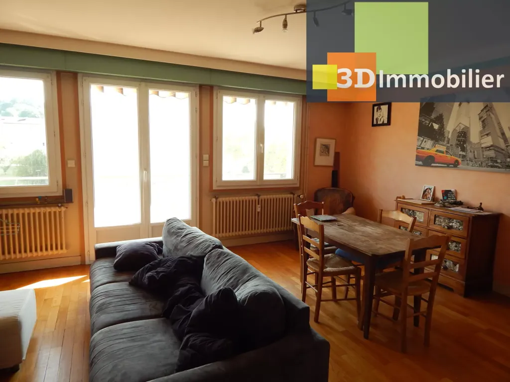 Séjour - Appartement T4 avec Balcon à Lons-le-Saunier