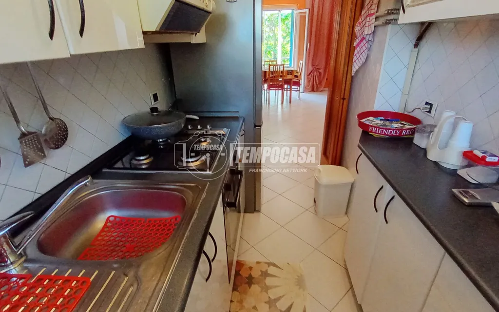 Cuisine - Spacious 3-Bedroom Apartment in Cesate