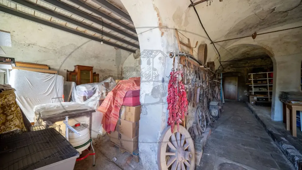 Pesuköök - Rustic Farmhouse with Multiple Uses in Figline Valdarno