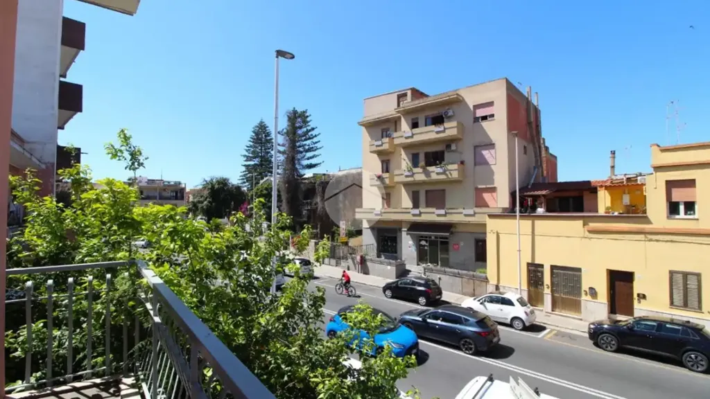 Balcon - Spacious Apartment with Balconies in Quartu Sant'Elena