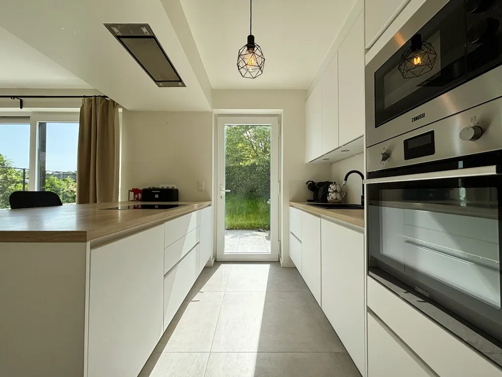 Kitchen - Modern Open-Plan House with Garden in Berlare