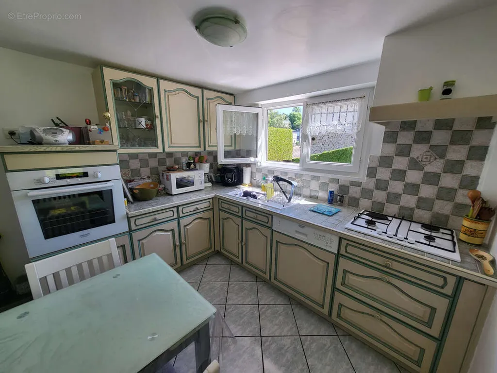 Cuisine - Maison au Calme avec Jardin à Saint Léonard
