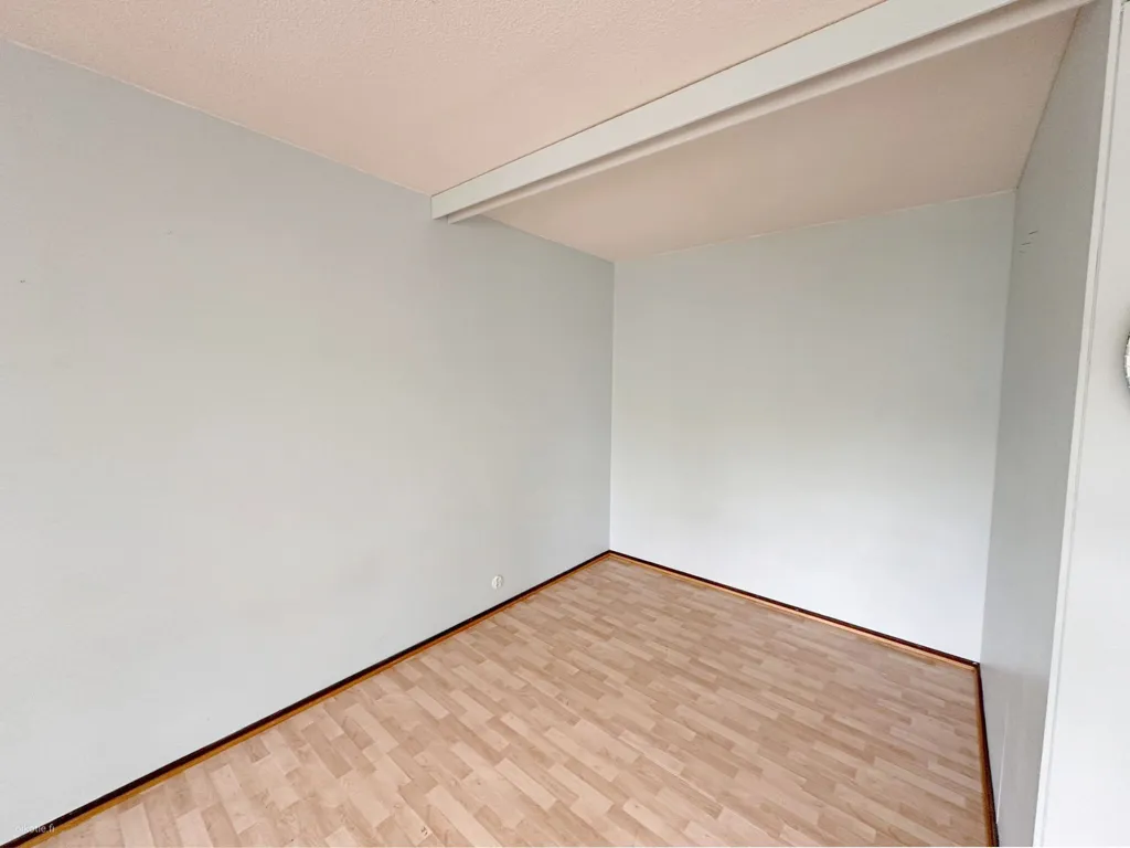 Pièces - Bright Studio with Balcony in Laajalampi, Mikkeli