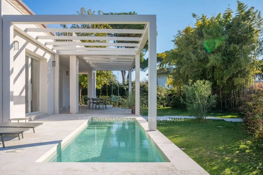 Bassein - Luxury Villa with Pool in Forte dei Marmi