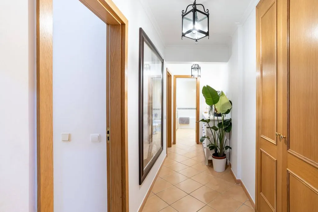 Entrée - Luxury Flat with Golf Course Views in Vilamoura