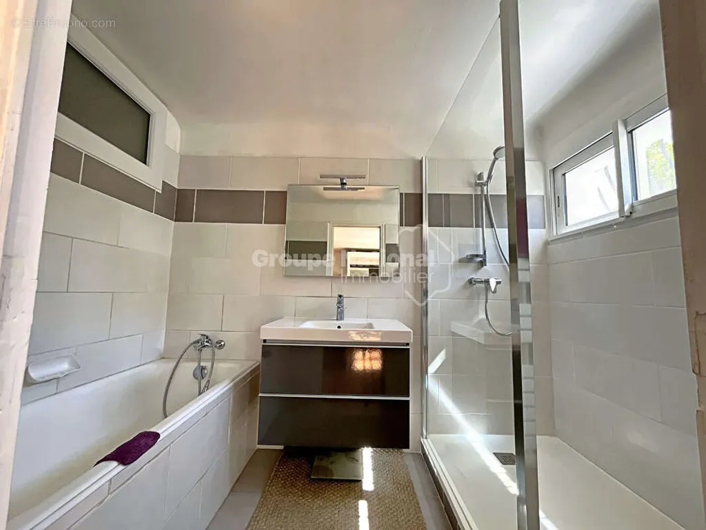 Bagni - Modular Family House with Garden in Raphèle-les-Arles