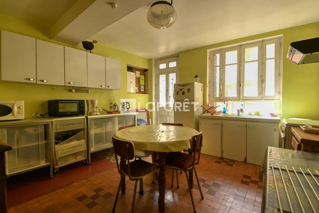 Köök - Charming House with Courtyard in Lisle-sur-Tarn