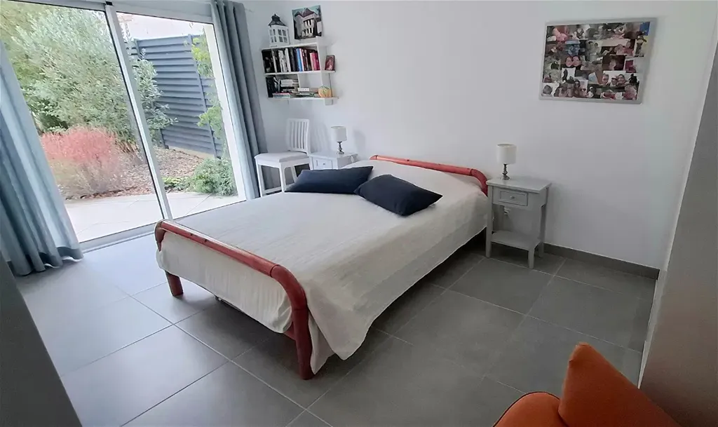 Magamistoad - Contemporary House with Pool in Breuillet
