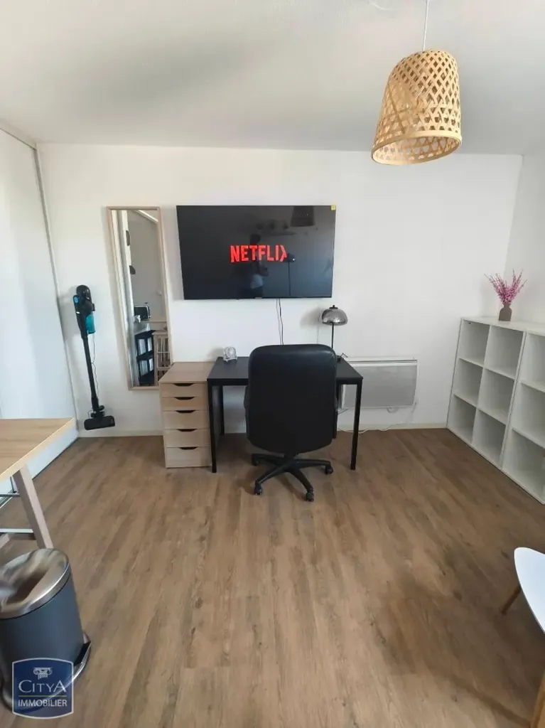 Studio - Renovated Studio with View in Toulouse