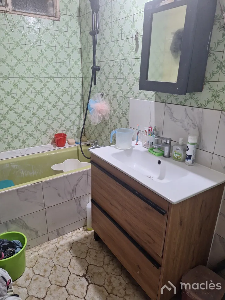 Bagni - 4-Piece Flat with Private Parking in Sarcelles