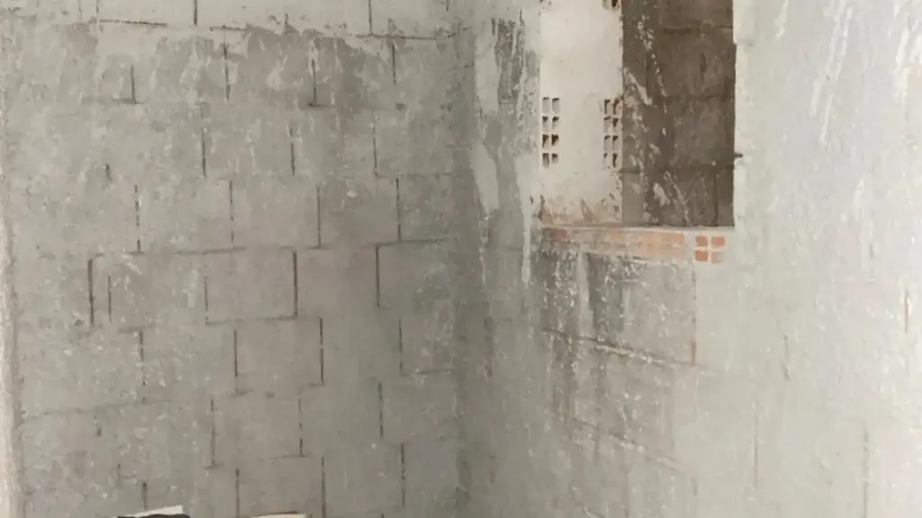 Vannitoad - Under Construction House with Terrace in Avola
