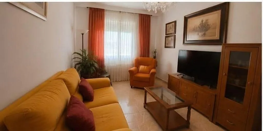 Séjour - Terraced Semi-Detached House in Gredos, Cáceres