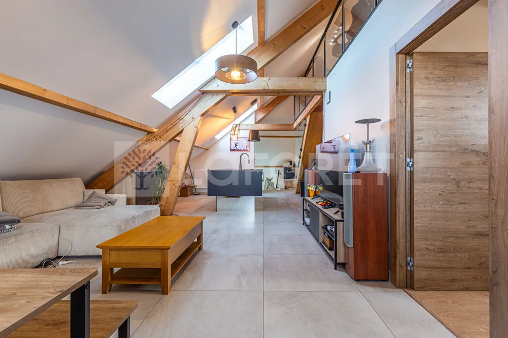 Pièces - Appartement Duplex T5 avec Cave à Seynod