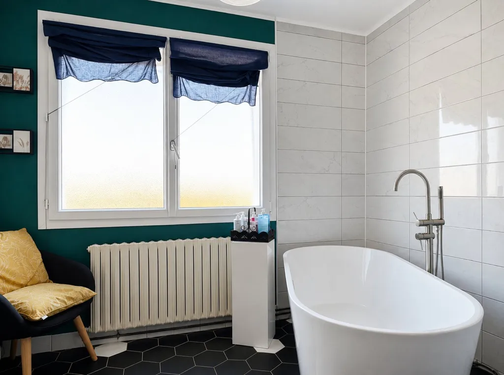 Salles de bain - Maison avec Jardin et Terrasse près de la Dordogne