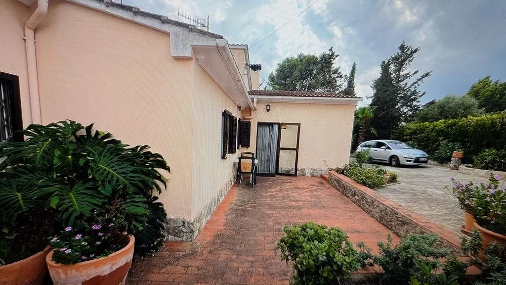 Terrass - Rustic House with Pool in Reis Catòlics