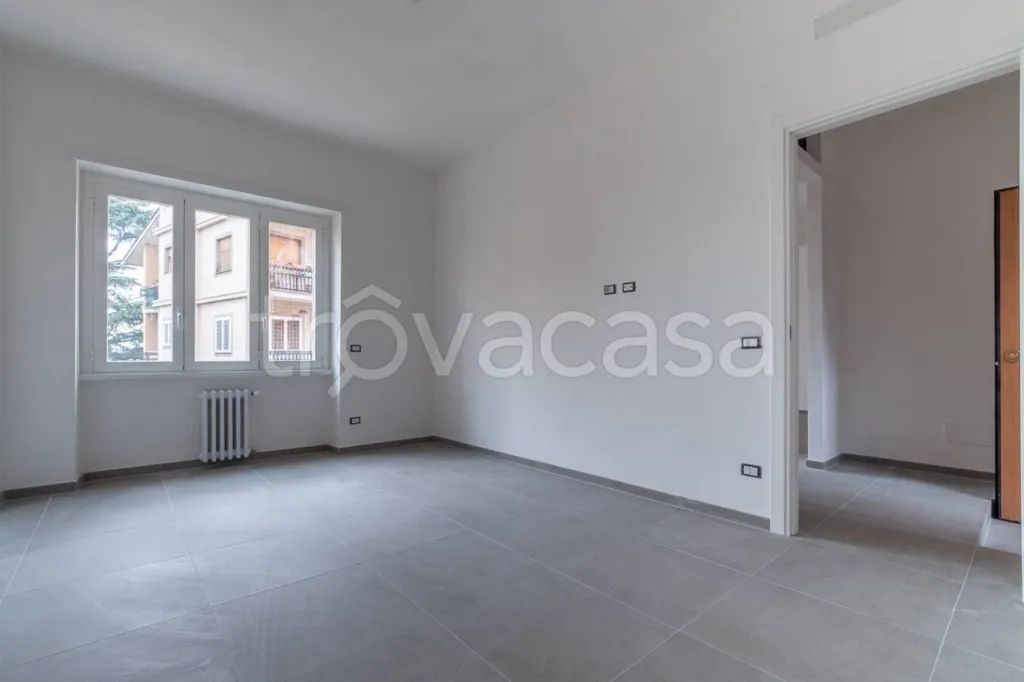 Stanze - Armed Apartment with Parking in Padua