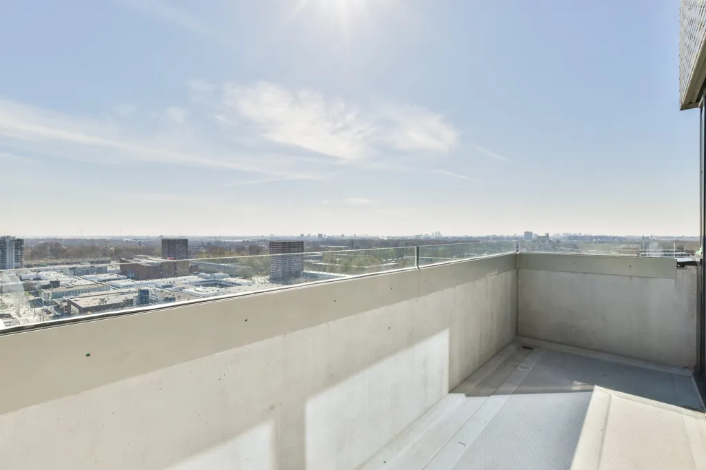 Balcon - North-Facing Apartment in Central Amsterdam