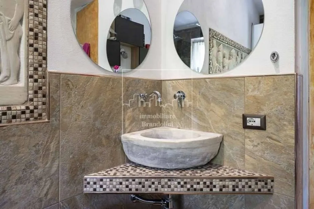 Bagni - Villa with Lake View in Gavirate