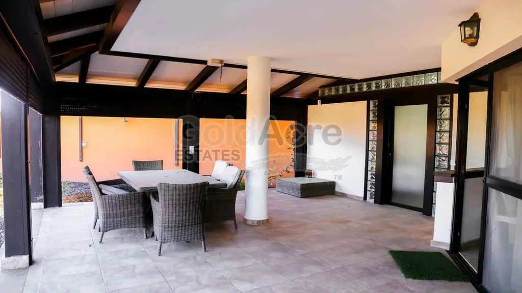 Terrass - Two-Bedroom Apartment with Pool in Corralejo
