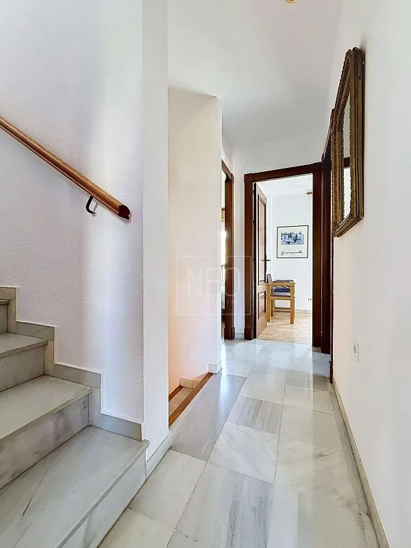 hallway_entrance