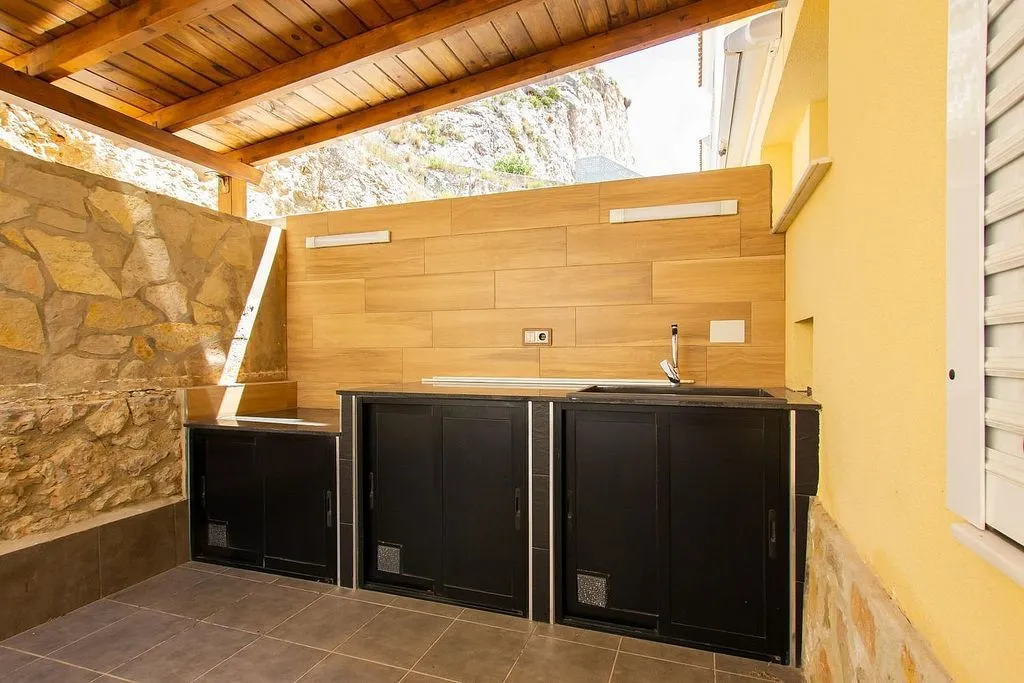 Ground Floor Apartment with Pool in Cullera