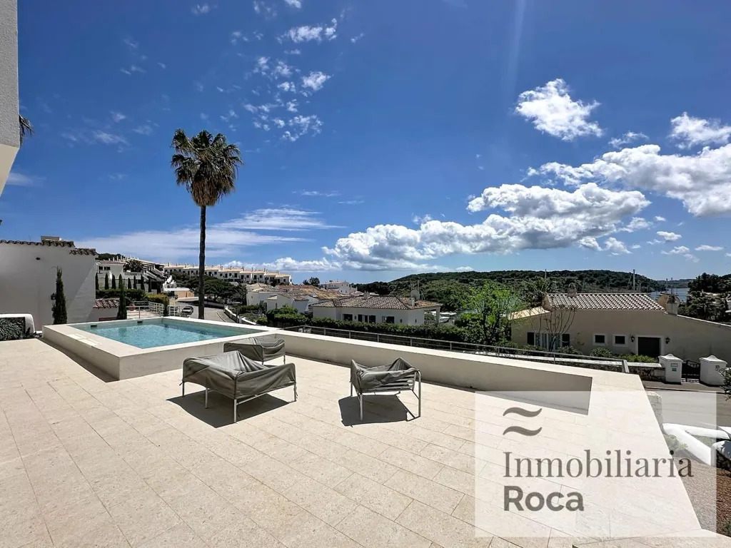 Bassein - Villa with Sea View and Pool in Es Mercadal