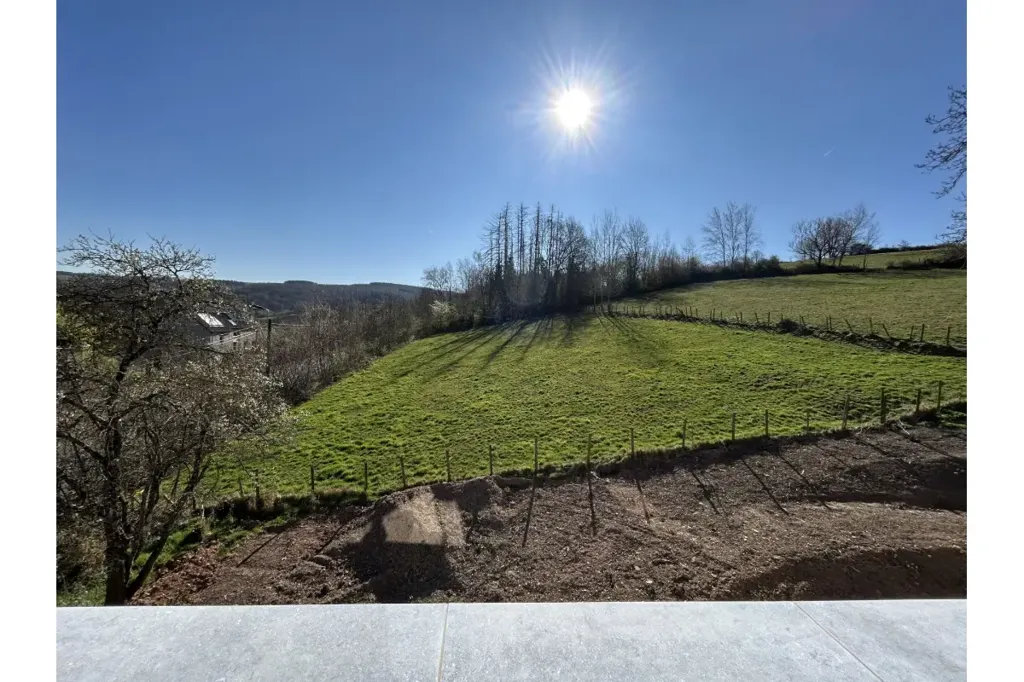 Jardin - Appartement Neuf avec Terrasse à Aywaille