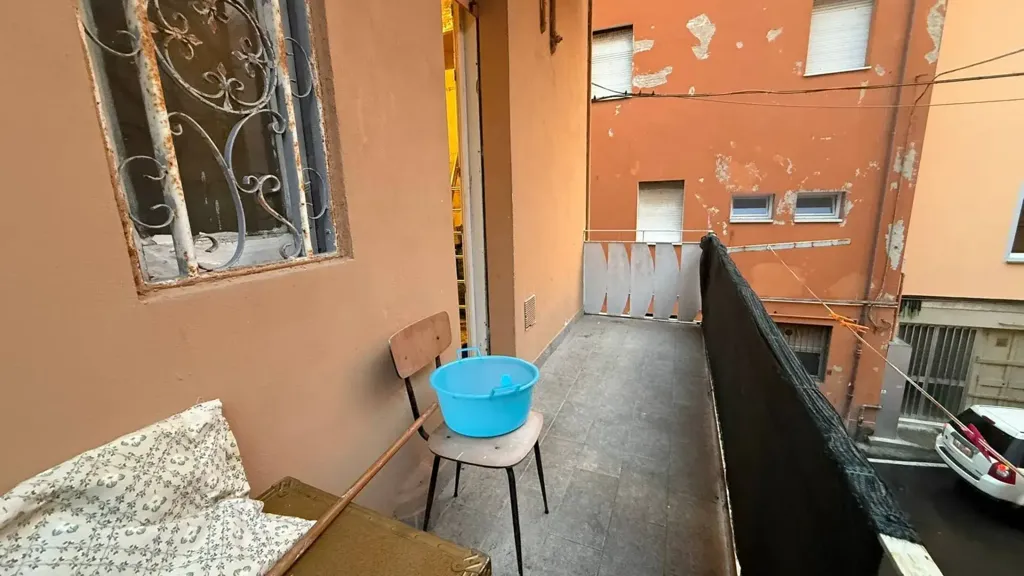 Balcon - Bright Apartment with Balcony in Castelfranco Emilia