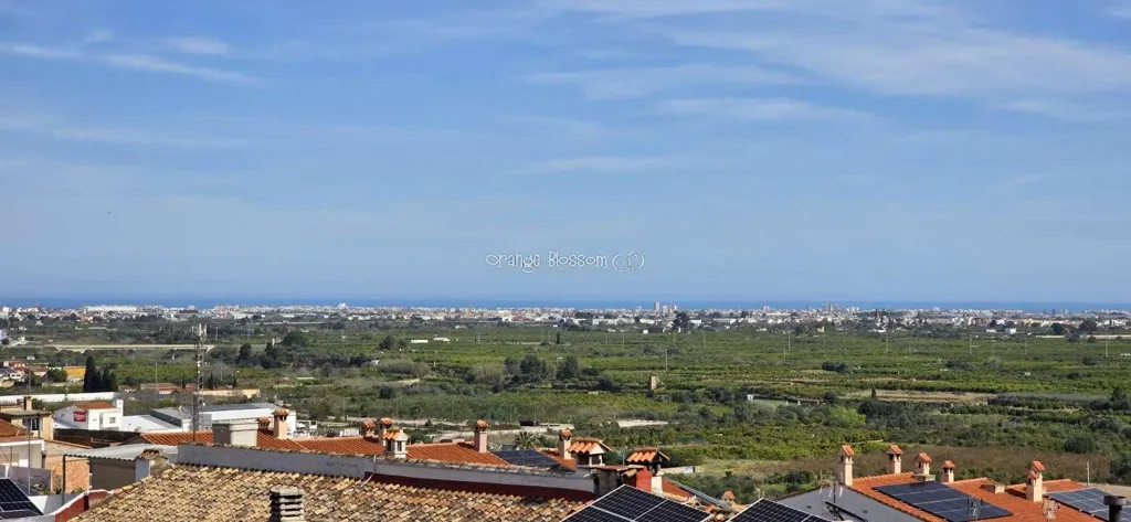Terrazza - Charming Townhouse with Sun Lounge in Ador